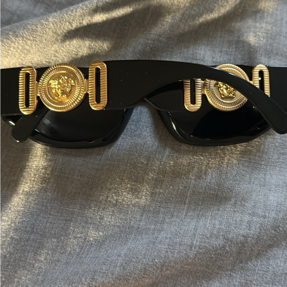 Versace men’s sunglasses - Picture 2 of 7